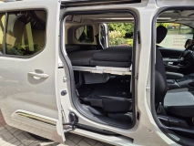                         wkład kamperowy + namiot na tylną klapę i markiza boczna  - zdjęcie 9
                        