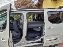                         wkład kamperowy + namiot na tylną klapę i markiza boczna  - zdjęcie 6
                        