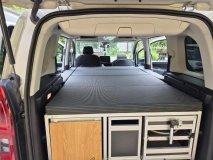                         wkład kamperowy + namiot na tylną klapę i markiza boczna  - zdjęcie 5
                        