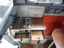                         Kamper wyprawowy Toyota Hilux 4x4  z napędami 4H i 4L - zdjęcie 13
                        