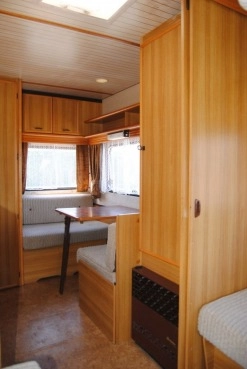                         LMC420 Stacjonarna! Idealna na działkę budowę camping! PRZEDSIONEK - zdjęcie 4
                        