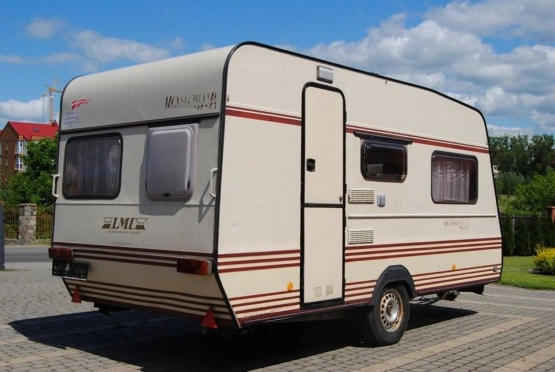                         LMC420 Stacjonarna! Idealna na działkę budowę camping! PRZEDSIONEK - zdjęcie 6
                        