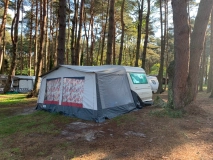                         Przyczepa Adria 430 - wyjątkowa miejscówka w Dębkach 400m od morza - zdjęcie 3
                        