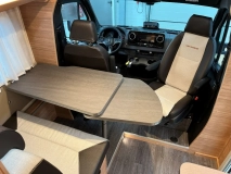                         Weinsberg Mercedes CaraSuite 640 MED Automat 4 os. 3.5t  Full Opcja  - zdjęcie 11
                        