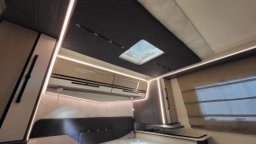                         2026 McLouis NEVIS 879 - 5 osobowy / 2.2 180 KM Automat / Łóżko królewskie / Najbogatsza wersja - zdjęcie 17
                        