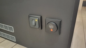                         2026 McLouis MC4 381 - 4 osobowa półintegra / Automat / 745 cm / Face2Face / Łóżko Królewskie / Zimowy / Aktywny tempomat  - zdjęcie 23
                        