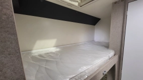                         2026 McLouis Glamys 322 - 7-osobowa alkowa / Automat / 699 cm / Nowy - zdjęcie 7
                        