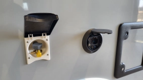                         2026 McLouis MC4 373 - 5 osobowa półintegra / Automat / 745 cm - zdjęcie 25
                        