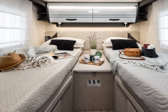                         2026 McLouis MC4 373 - 5 osobowa półintegra / Automat / 745 cm - zdjęcie 22
                        