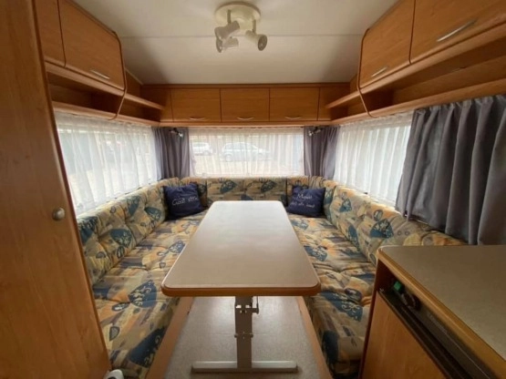                         Knaus Blue-line 400 1999 r. - zdjęcie 12
                        