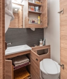                         Weinsberg CaraOne 390 PUH (2026) 3/4 osobowa / DMC 1350 kg / NOWA - zdjęcie 9
                        