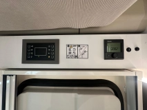                         SAMOCHÓD KEMPINGOWY McLouis mc4 373 Zimowy - zdjęcie 5
                        