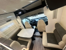                         SAMOCHÓD KEMPINGOWY McLouis mc4 373 Zimowy - zdjęcie 3
                        