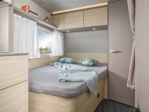                         2026 Weinsberg CaraCito 450 FU DMC 1200 kg / Łóżko francuskie / 4-5 osobowa - zdjęcie 8
                        