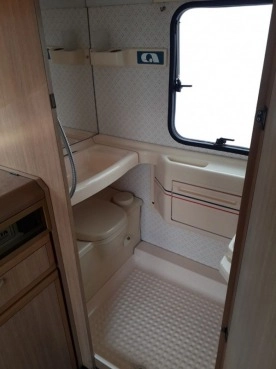                         Adria 4052 TE - zdjęcie 2
                        