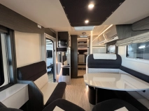                         2026 McLouis NEVIS 879 - 5 osobowy / 2.2 180 KM Automat / Łóżka wzdłużne / Najbogatsza wersja - zdjęcie 27
                        