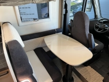                         2026 McLouis NEVIS 879 - 5 osobowy / 2.2 180 KM Automat / Łóżka wzdłużne / Najbogatsza wersja - zdjęcie 19
                        