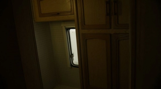                         Przyczepa kempingowa 2-3 osobo po remoncie - mover, 2 przedsionki, markiza, tv, wbudowany zbiornik - zdjęcie 16
                        