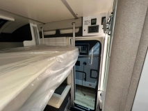                         2026 McLouis MC4 360 - 5 osobowy / 699 cm / Łóżko poprzeczne / Nowy - zdjęcie 16
                        