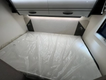                         2026 McLouis MC4 360 - 5 osobowy / 699 cm / Łóżko poprzeczne / Nowy - zdjęcie 15
                        