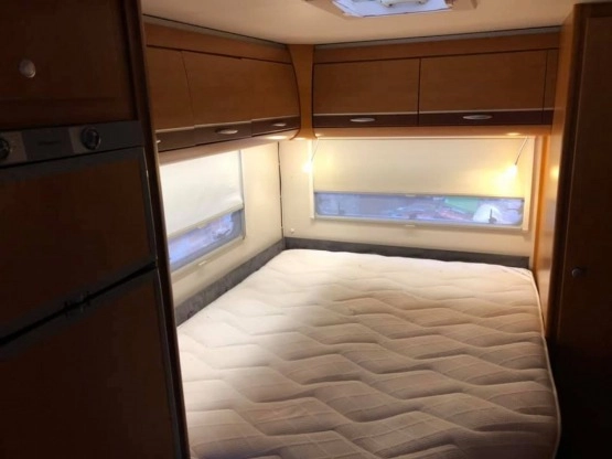                         Sprzedam przyczepkę z 2006 r. Dethleffs 595 - zdjęcie 2
                        