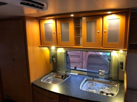                         Sprzedam przyczepkę z 2006 r. Dethleffs 595 - zdjęcie 3
                        