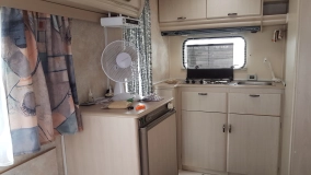                         Przyczepa Kempingowa + Przedsionek zimowy sucha 620kg caravelair bamba - zdjęcie 15
                        