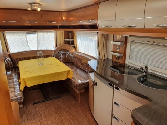                         Przyczepa Hobby 560 FT - zdjęcie 13
                        