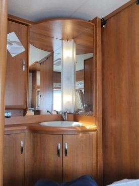                         Przyczepa Hobby 560 FT - zdjęcie 4
                        