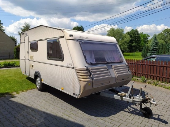                         Przyczepa kempingowa KIP 45TLB Piętrowe łóżko*Ciepła woda*Prysznic - zdjęcie 1
                        