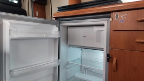                         Kamper Hobby 650 / Peugot boxer 2.5TD - zdjęcie 15
                        