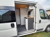                         Sprzedam Kampera Fiat Ducato L2H2 2014 rok 2.3 Multijet   - zdjęcie 3
                        