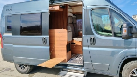                         Kamper Citroen VanTourer - zdjęcie 3
                        