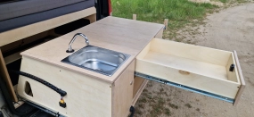                         Sprzedam Mercedes Citan osobowy z zabudową Kamperbox . - zdjęcie 8
                        