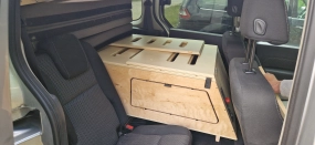                         Sprzedam Mercedes Citan osobowy z zabudową Kamperbox . - zdjęcie 9
                        