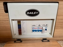                         Bailey Orion 400-2 400-4•Alu-Tech•Mover•Przedsionek - zdjęcie 20
                        