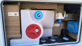                         Kamper Knaus Live 700 MEG 2024 Automat Full Opcja - zdjęcie 25
                        