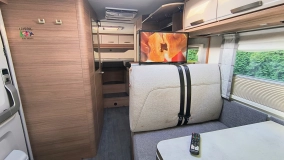                         Kamper Knaus Live 700 MEG 2024 Automat Full Opcja - zdjęcie 9
                        