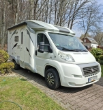                         Kamper Fiat Ducato 2,3 półintegra I rej.2011 - zdjęcie 1
                        