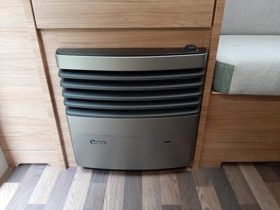                         Przyczepa kempingowa Weinsberg - zdjęcie 17
                        