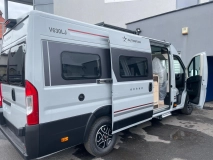                         KAMPER AUTOSTAR V630LJ DESIGN EDIT. DUCATO 2.2JTD 180 KM AUTOMAT ! MODEL 2022 - zdjęcie 4
                        