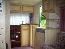                         Przyczepa Elddis 380-2 - zdjęcie 5
                        