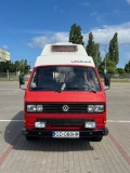                         Klasyczny Volkswagen T3 Kamper (1980) - zdjęcie 2
                        