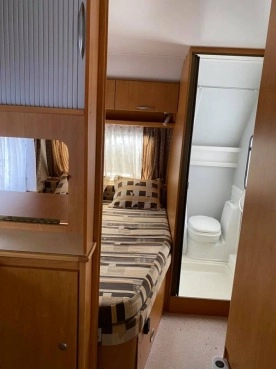                         Przyczepa Knaus E450 Eifelland Holiday - zdjęcie 13
                        