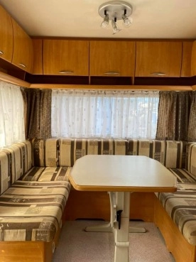                         Przyczepa Knaus E450 Eifelland Holiday - zdjęcie 9
                        