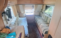                         Swift Charisma 220 zamiana na kamper - zdjęcie 2
                        
