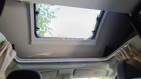                         Kamper Fiat Ducato Eura Mobil Forster T 699 VB 6 osobowy 2016 r - zdjęcie 6
                        