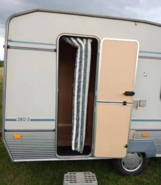                         Beyerland Vitesse 389/2 - zdjęcie 2
                        