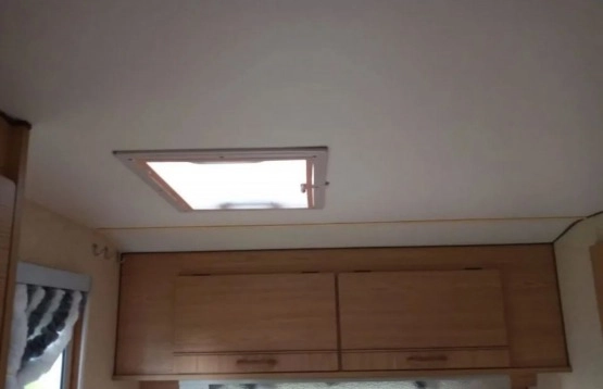                         Beyerland Vitesse 389/2 - zdjęcie 6
                        