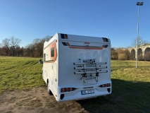                         Mercedes Benz Kamper Weinsberg CaraCompact Suite MB 640 Meg Edition - zdjęcie 6
                        